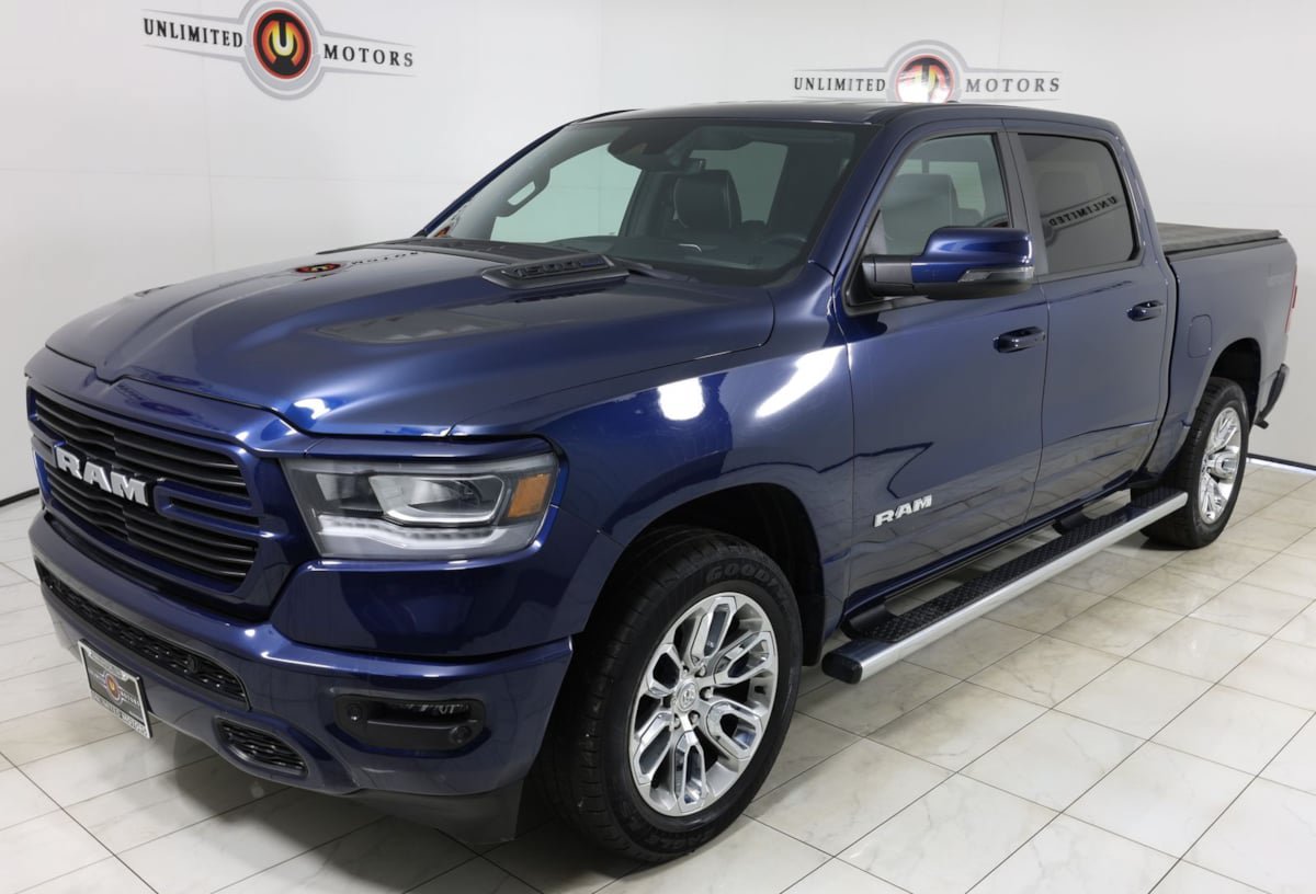 Used 2023 RAM 1500 Laramie AWD/4WD image 5