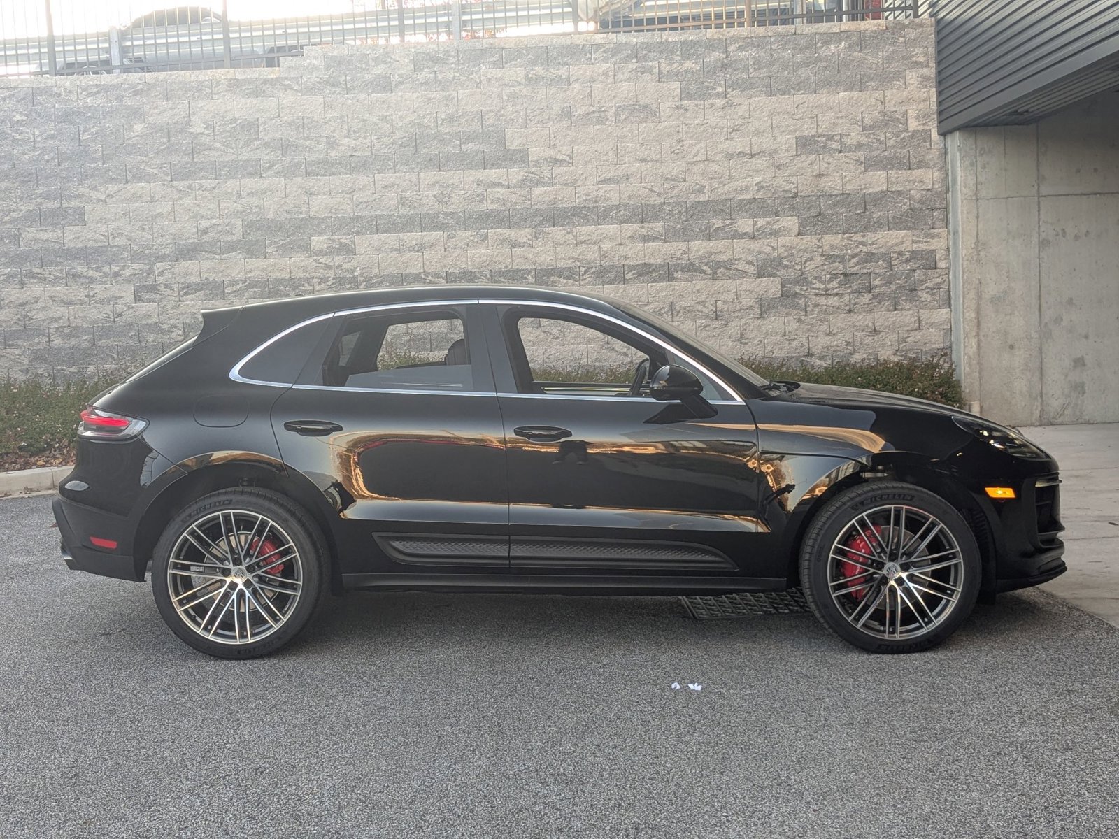 New 2026 Porsche Macan S image 8