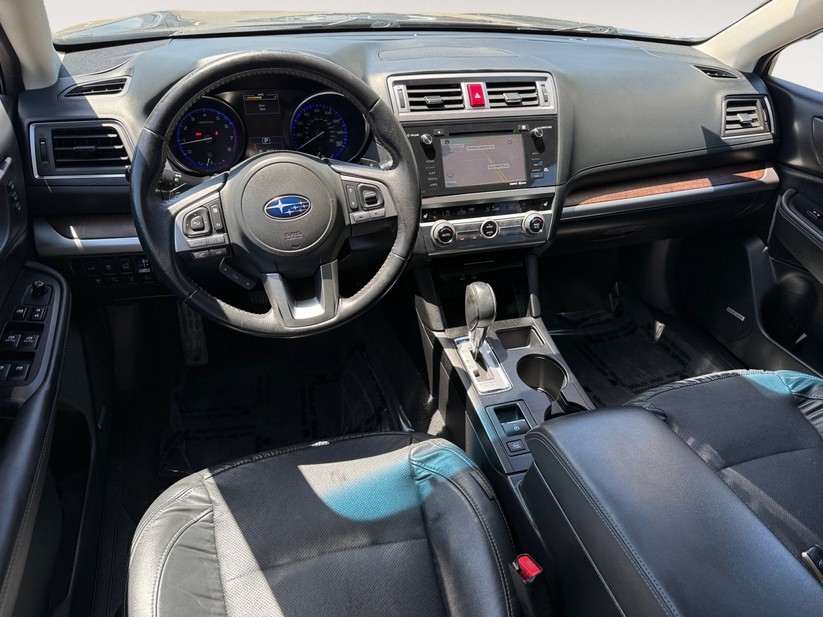 Used 2016 Subaru Outback 3.6R Limited AWD/4WD image 15