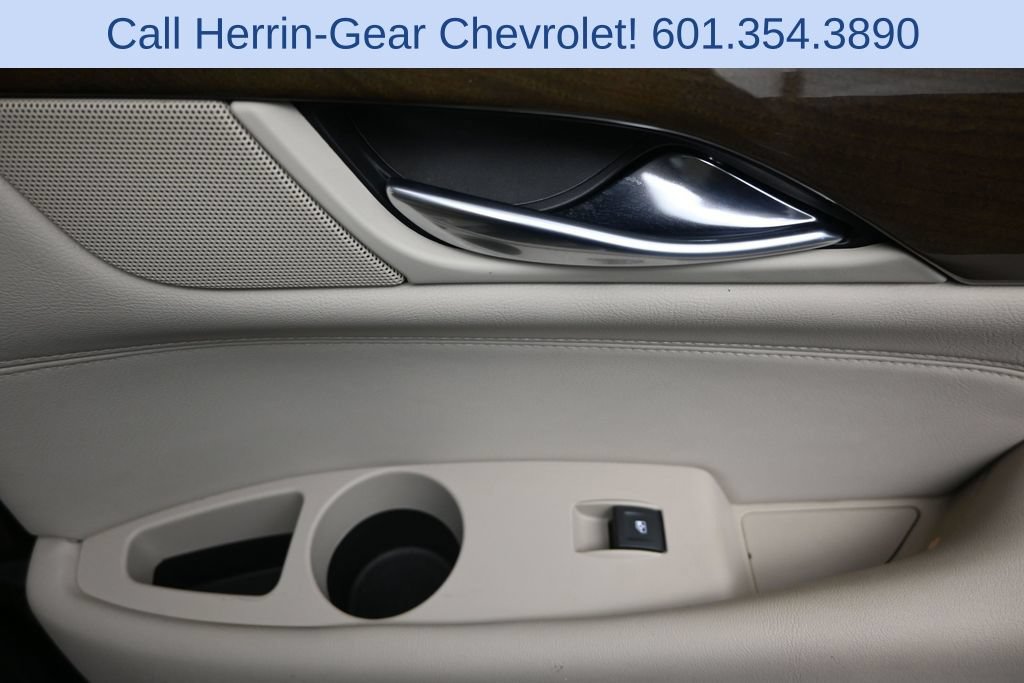 Used 2019 Cadillac Escalade Premium Luxury AWD/4WD image 19