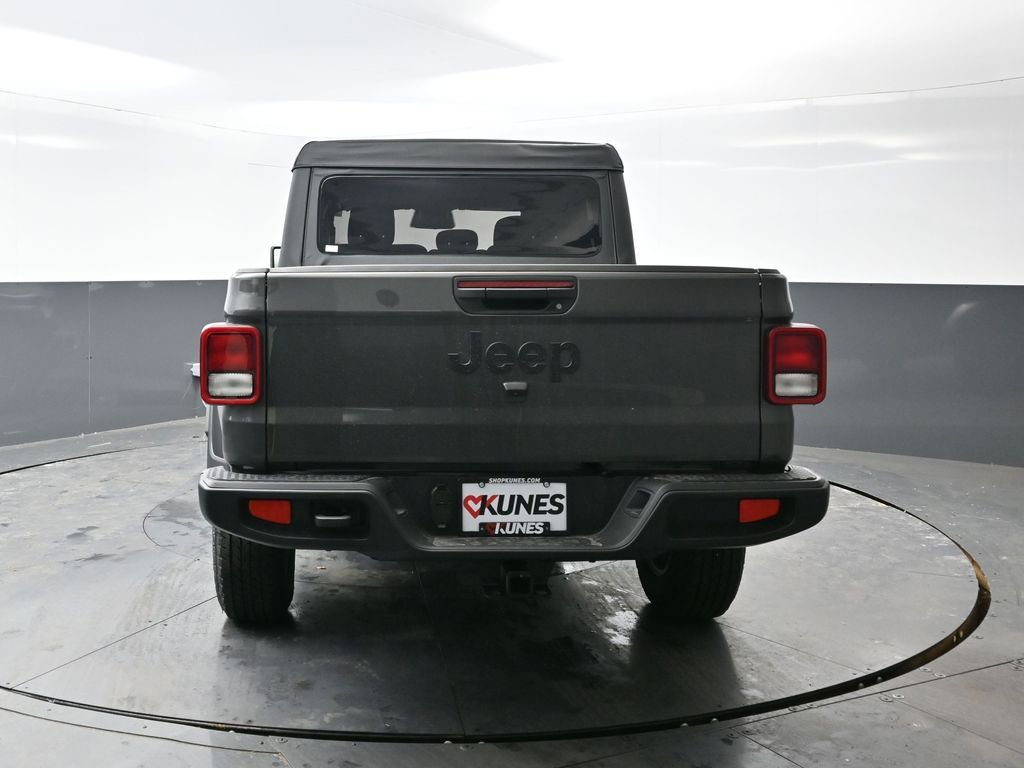 New 2026 Jeep Gladiator Sport image 8