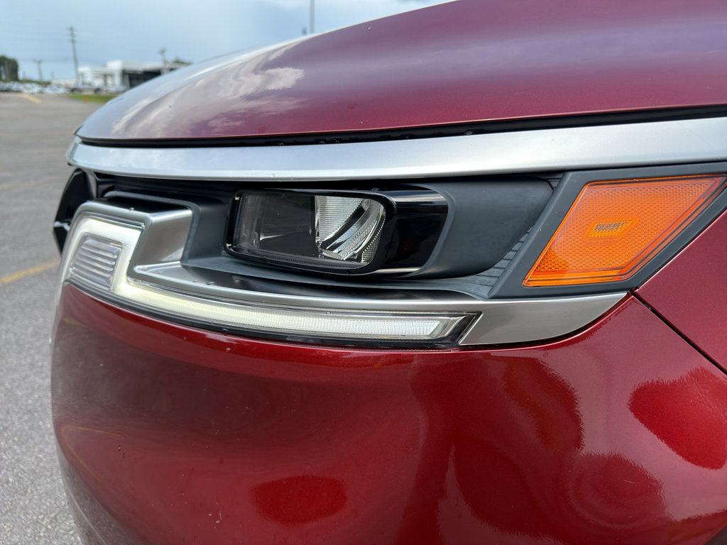 Used 2024 Kia Carnival LX FWD image 11