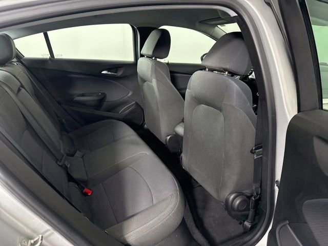 Used 2019 Chevrolet Cruze LT image 18