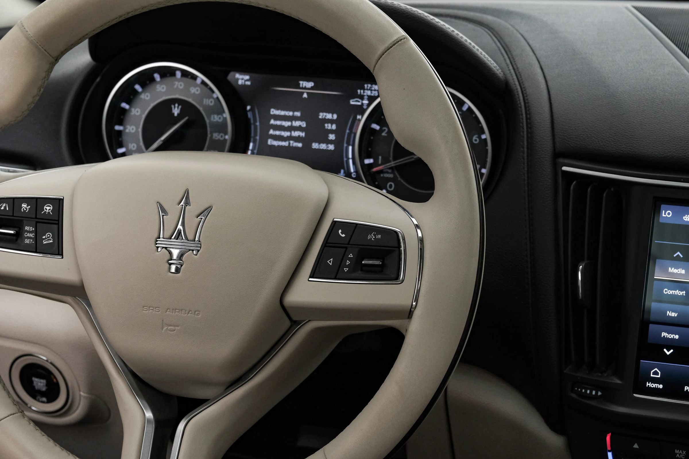 Used 2022 Maserati Levante GT image 18