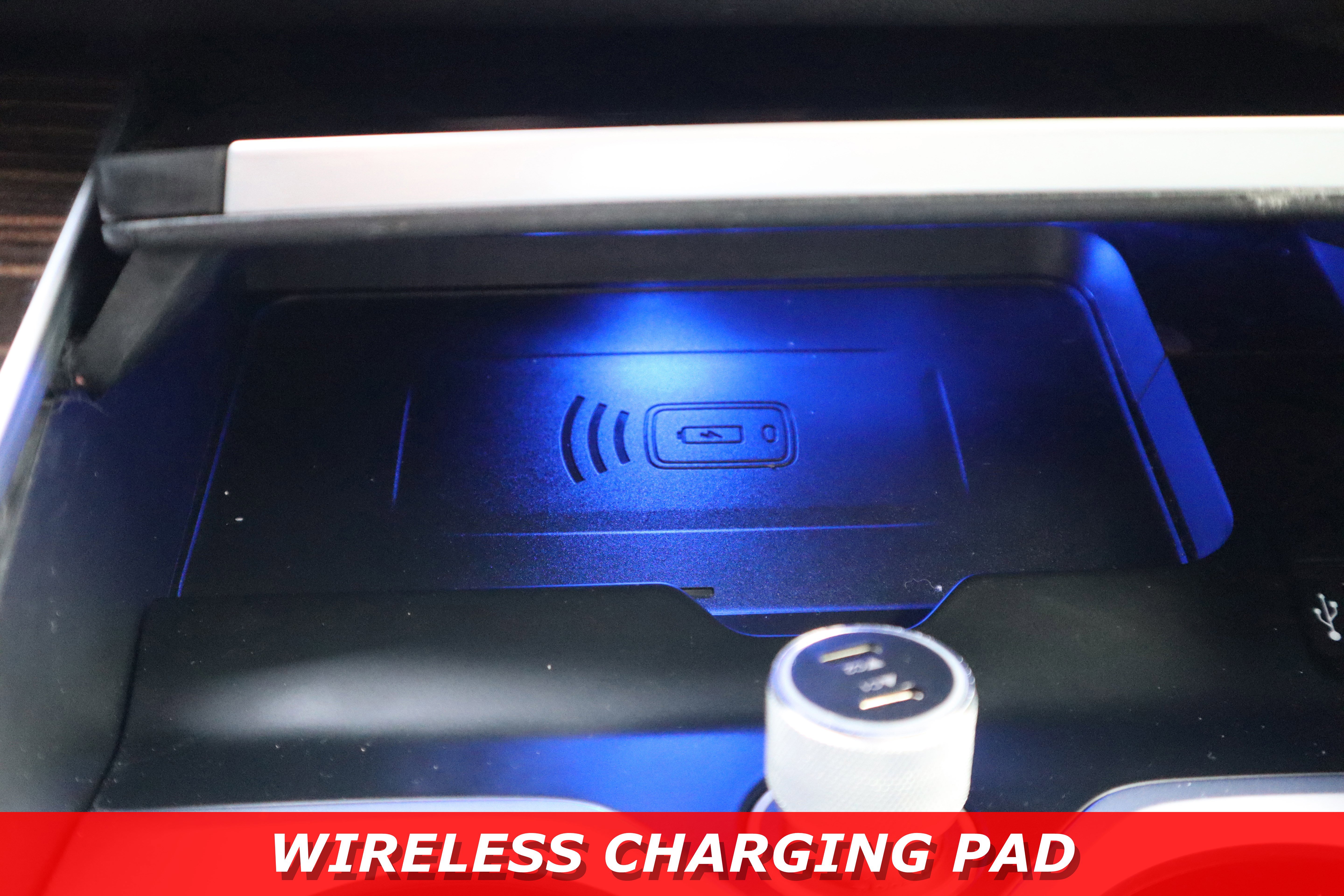 Used 2023 BMW X7 M60i w/ Executive Package image 28