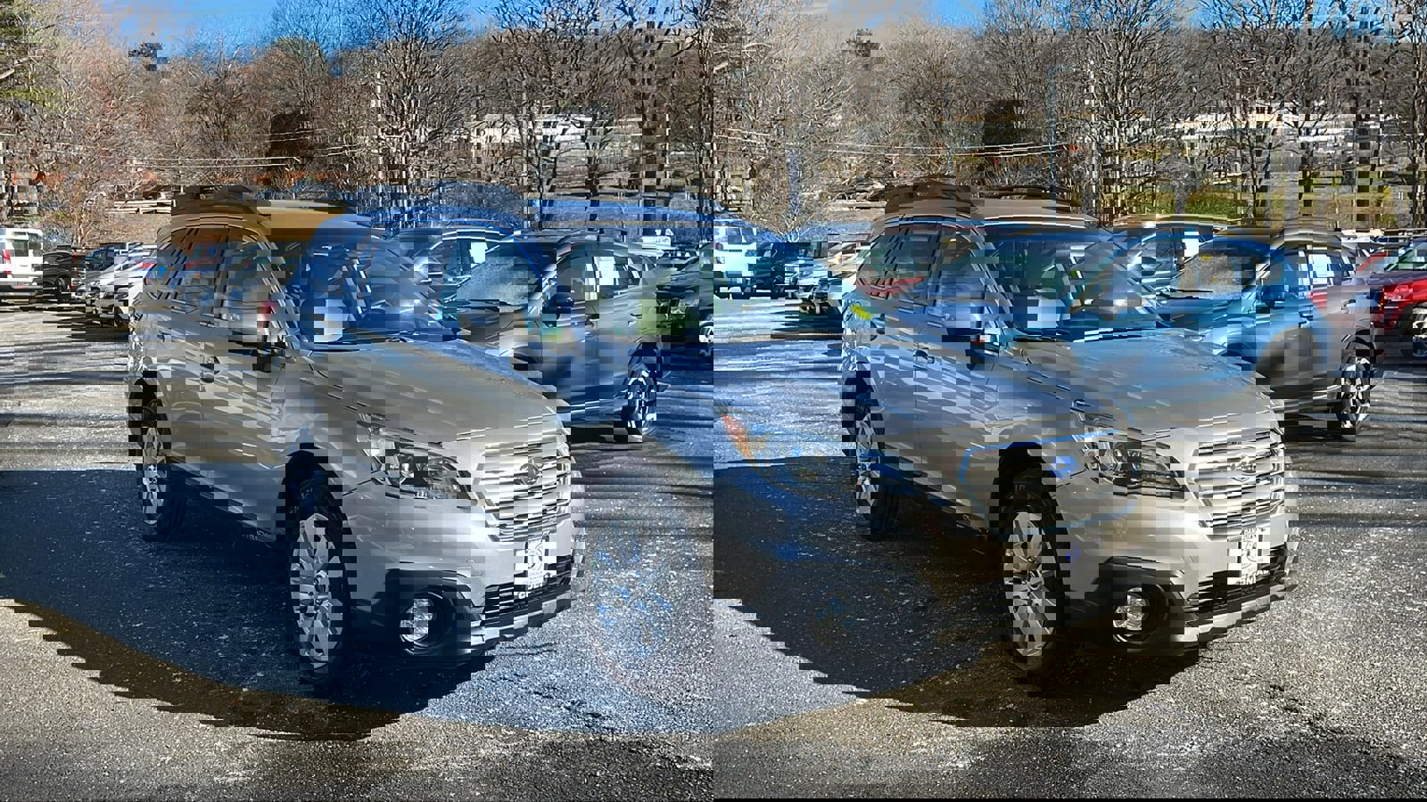 Used 2015 Subaru Outback 2.5i Premium image 3