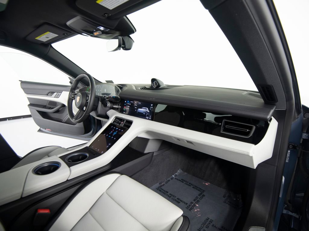 New 2026 Porsche Taycan 4 image 30