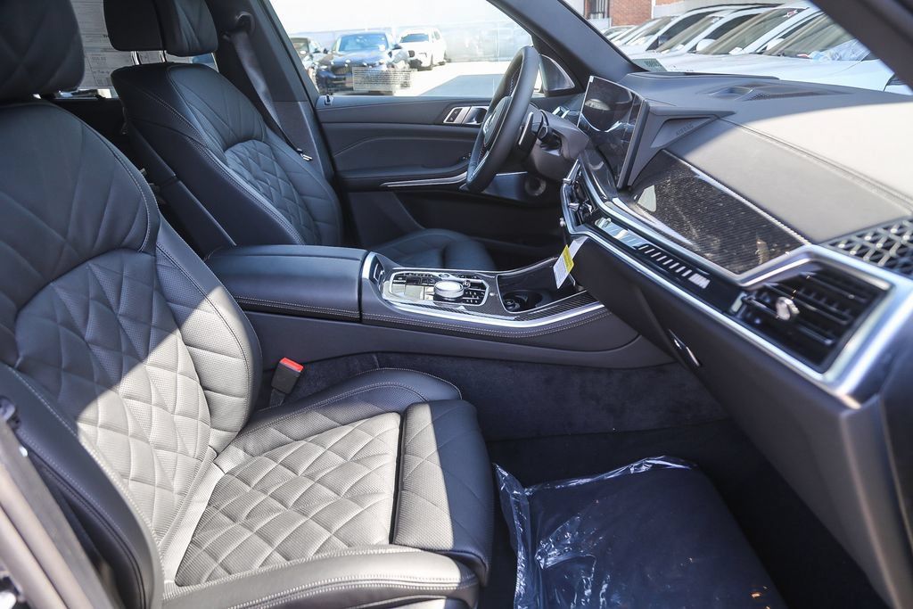 New 2026 BMW X5 M60i w/ Executive Package AWD/4WD image 13