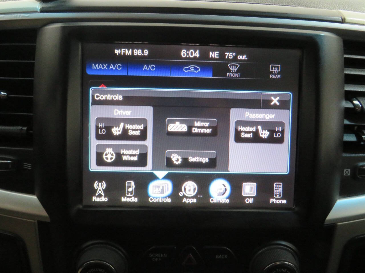 Used 2015 RAM 3500 Big Horn AWD/4WD image 19
