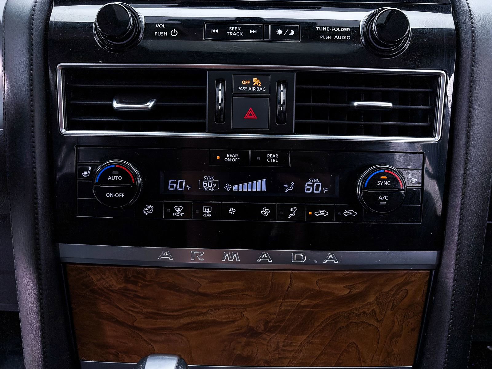 Used 2023 Nissan Armada SL RWD image 24