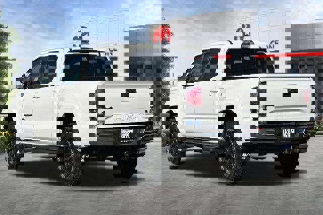 Certified 2019 Toyota Tacoma SR5 image 6