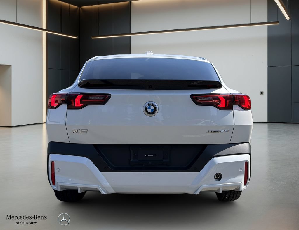Used 2025 BMW X2 xDrive28i w/ Convenience Package AWD/4WD image 5