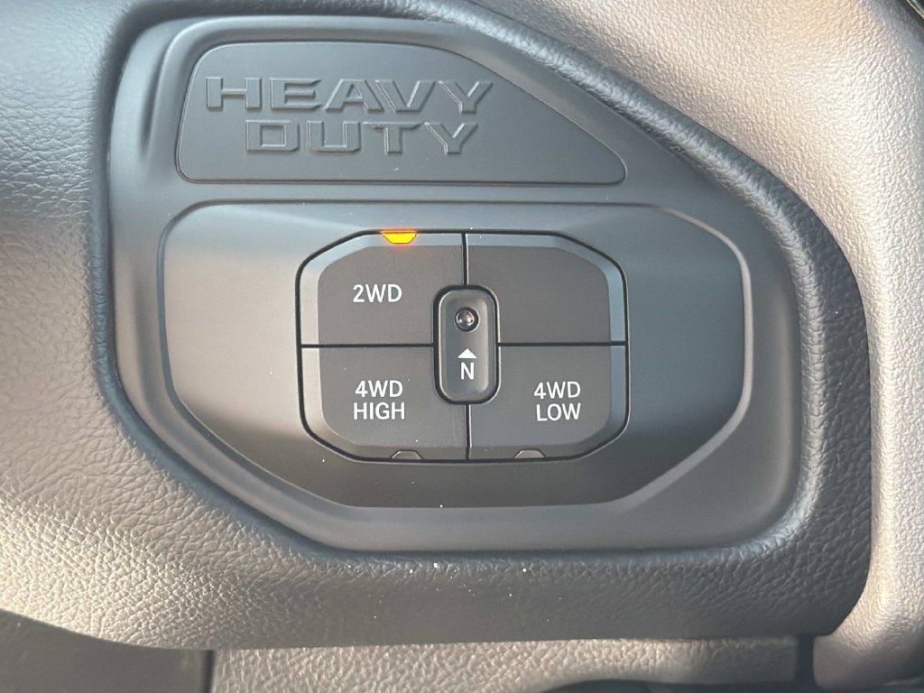 New 2026 RAM 3500 Big Horn AWD/4WD image 8