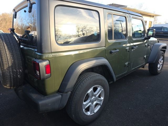 Used 2023 Jeep Wrangler Sport S image 4