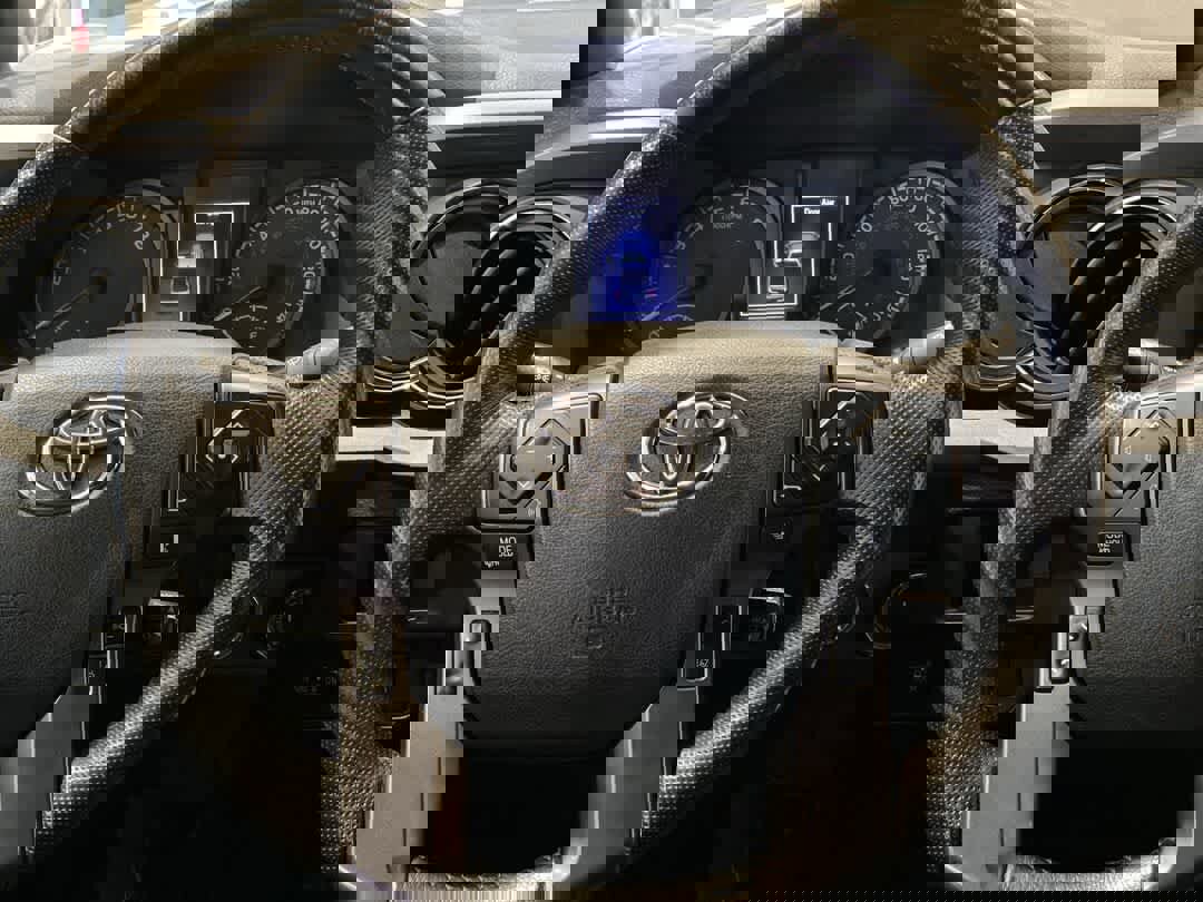 Certified 2019 Toyota Tacoma TRD Off-Road image 17