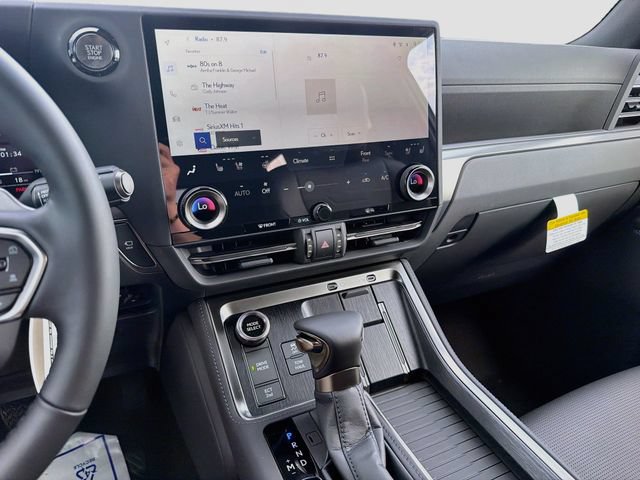 New 2026 Lexus GX 550 w/ Cold Area Package AWD/4WD image 29