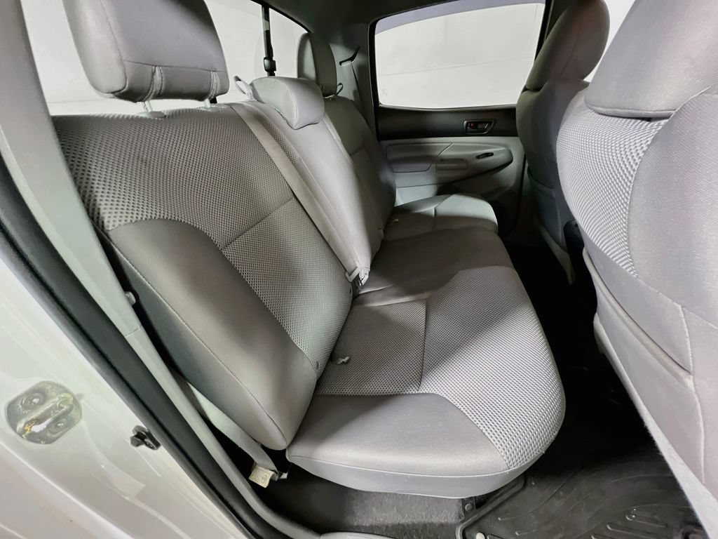 Used 2012 Toyota Tacoma 4x4 Double Cab w/ TRD Sport Pkg image 22