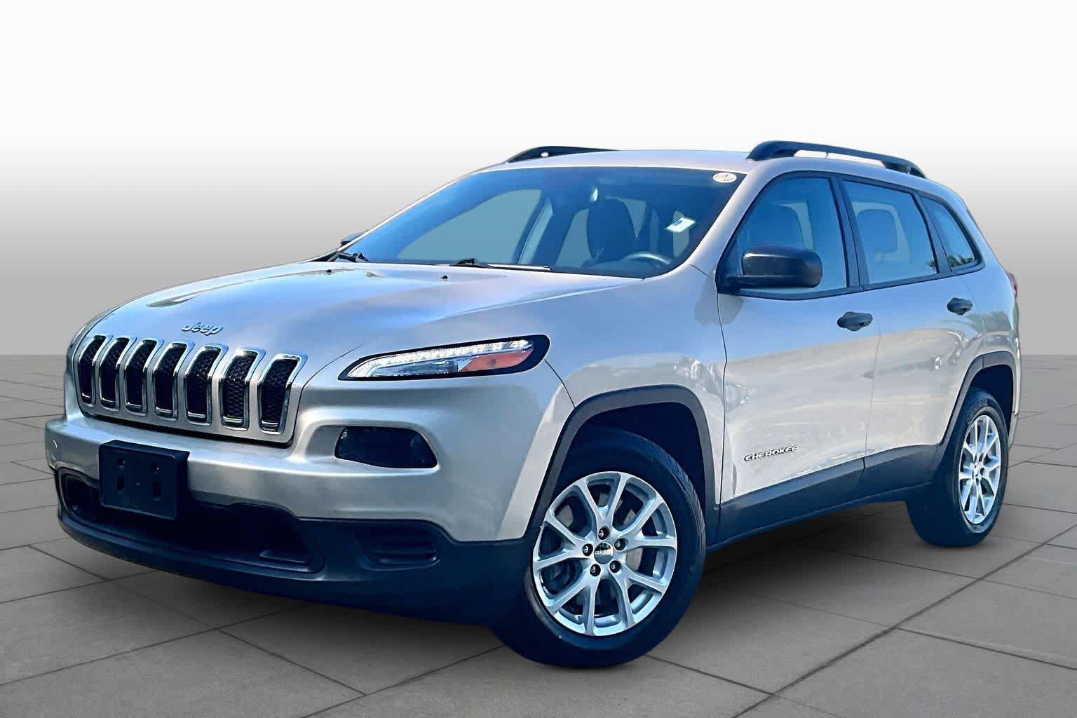 Used 2015 Jeep Cherokee Sport w/ Sport Appearance Group FWD image 1
