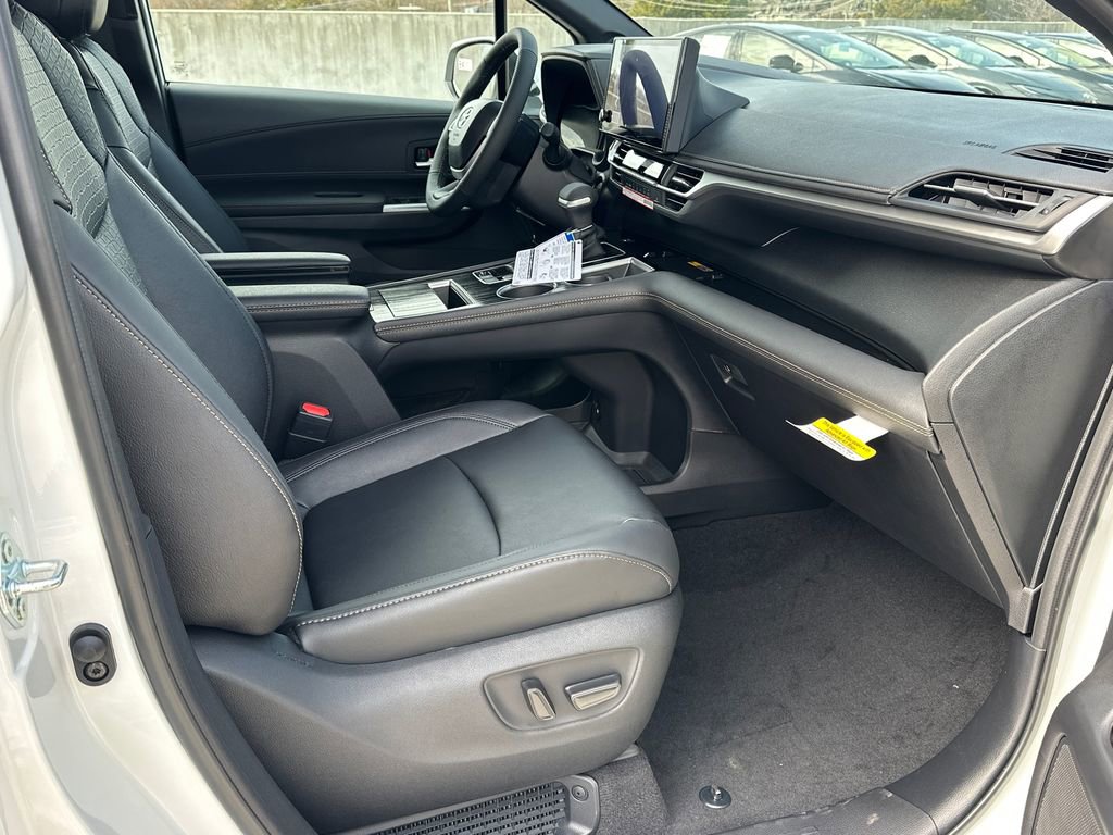 New 2026 Toyota Sienna XLE Woodland Edition image 12