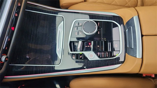 Used 2025 BMW X5 sDrive40i w/ M Sport Package image 56