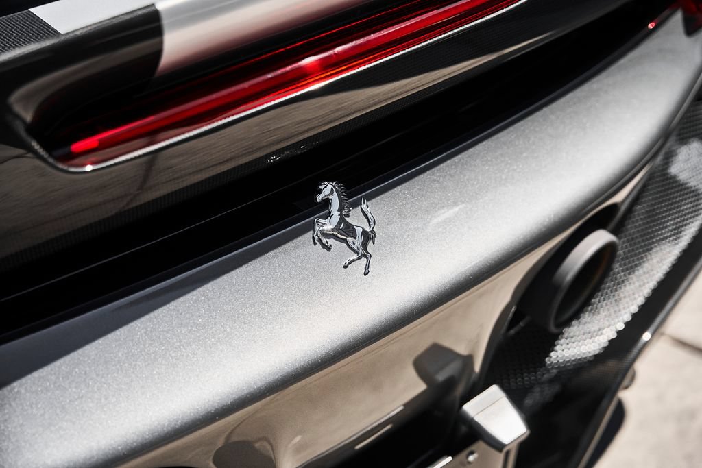 Used 2021 Ferrari SF90 Stradale AWD/4WD image 14
