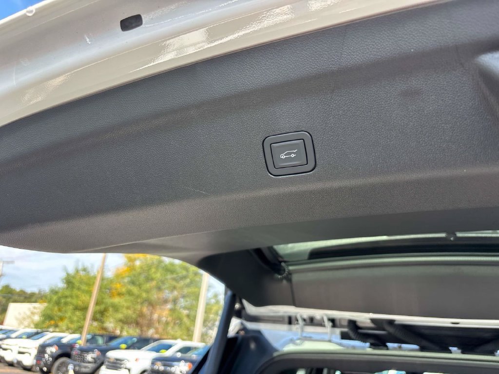 New 2026 Chevrolet Tahoe RST w/ Advanced Technology Package AWD/4WD image 5