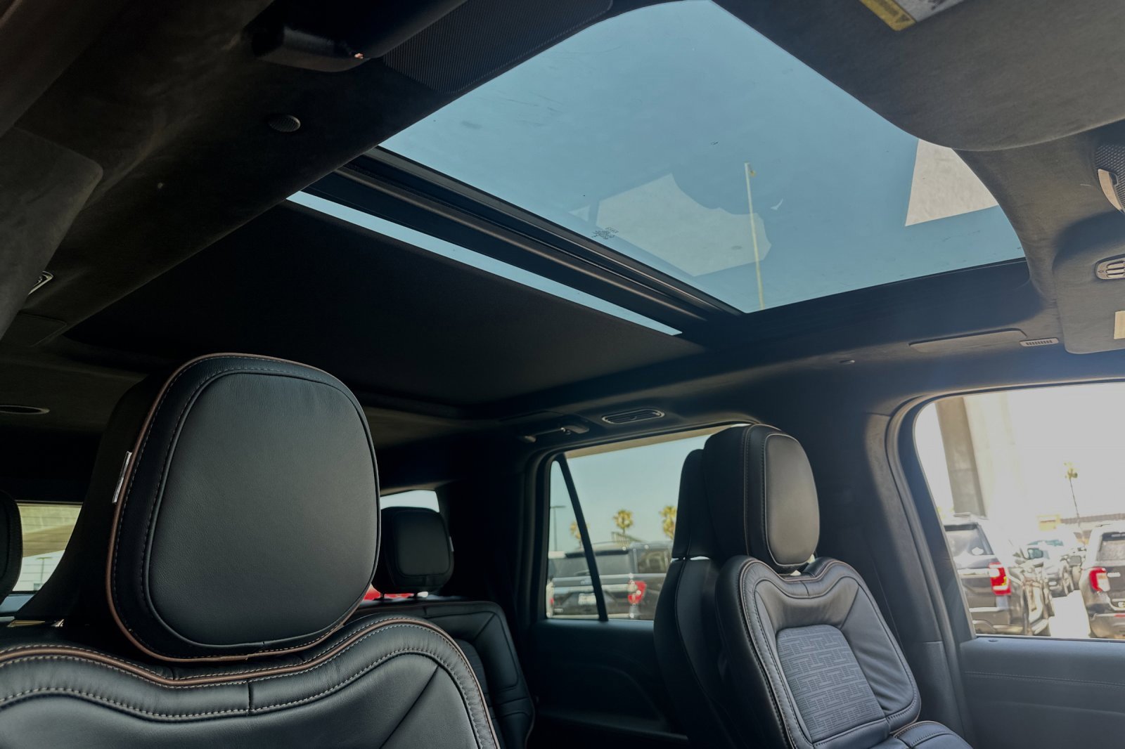 New 2024 Lincoln Navigator Black Label image 12