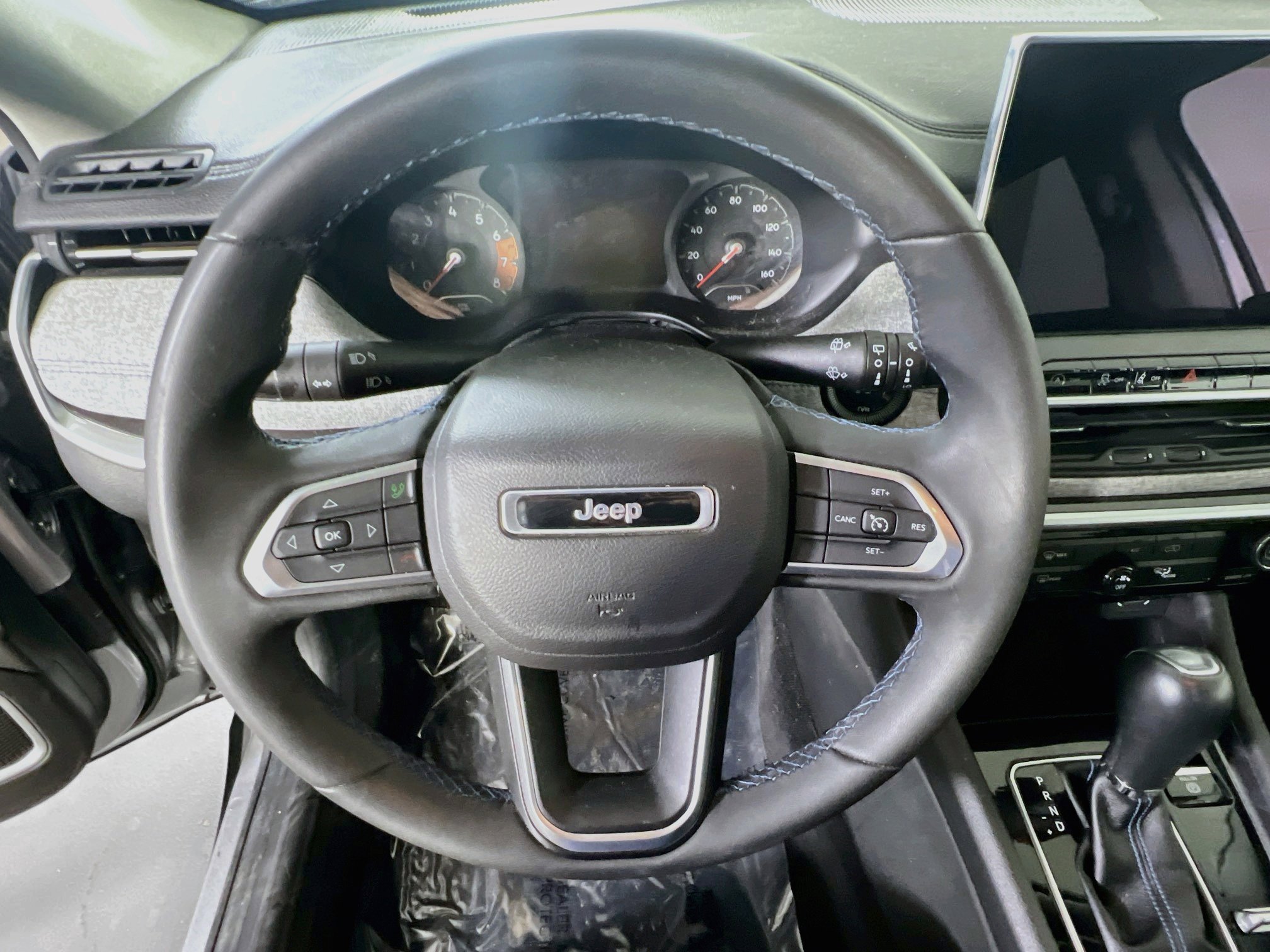 Used 2022 Jeep Compass Latitude AWD/4WD image 11