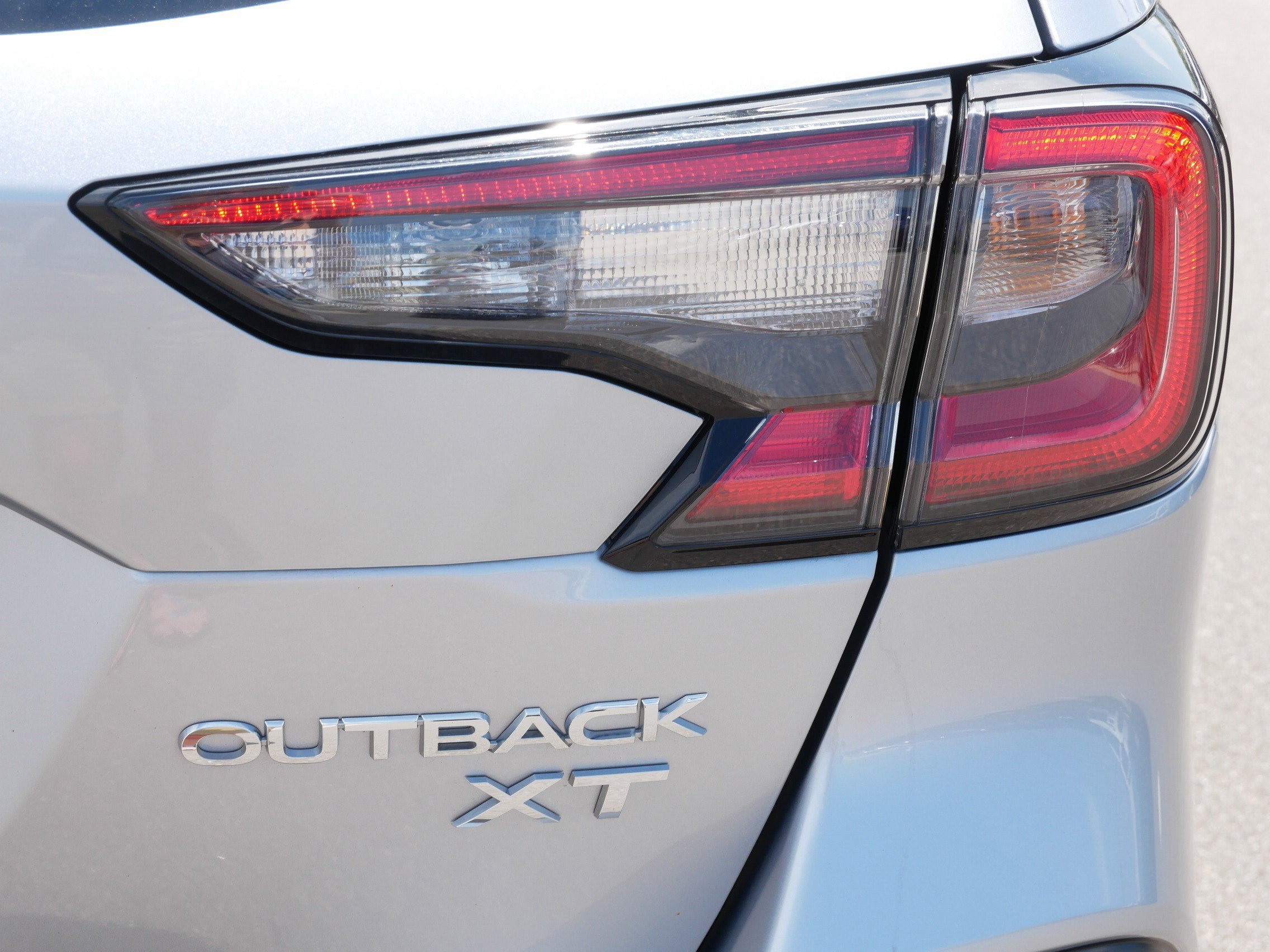 Certified 2025 Subaru Outback Limited XT w/ Popular Package #2 AWD/4WD image 17