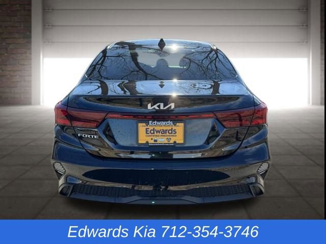 Used 2022 Kia Forte GT-Line w/ GT-Line Premium Package image 5