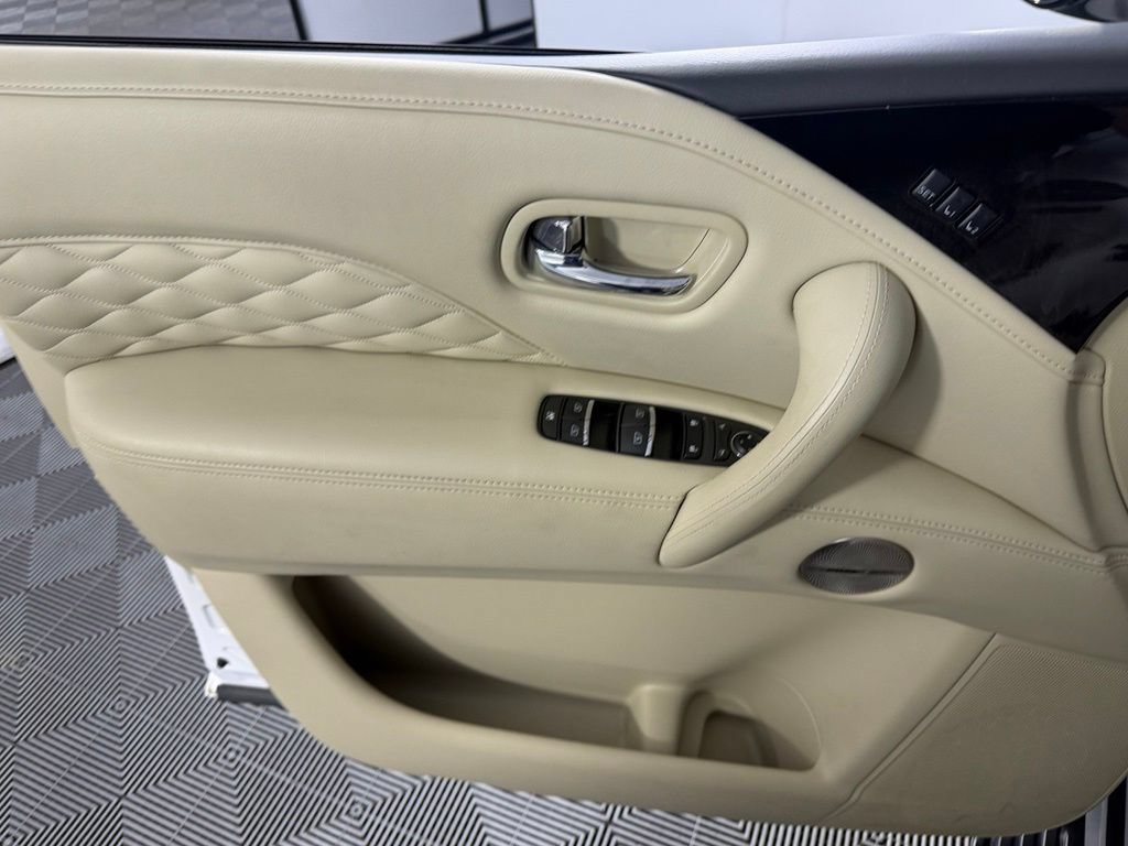 Used 2024 INFINITI QX80 Sensory AWD/4WD image 25