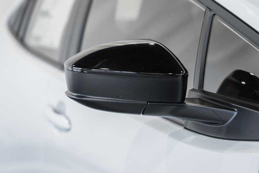 New 2026 Toyota Prius Plug-In Hybrid image 13