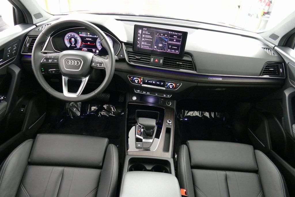 Used 2025 Audi Q5 2.0T Premium Plus w/ Premium Plus Package image 25