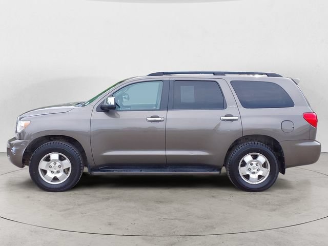 Used 2013 Toyota Sequoia Limited AWD/4WD image 2