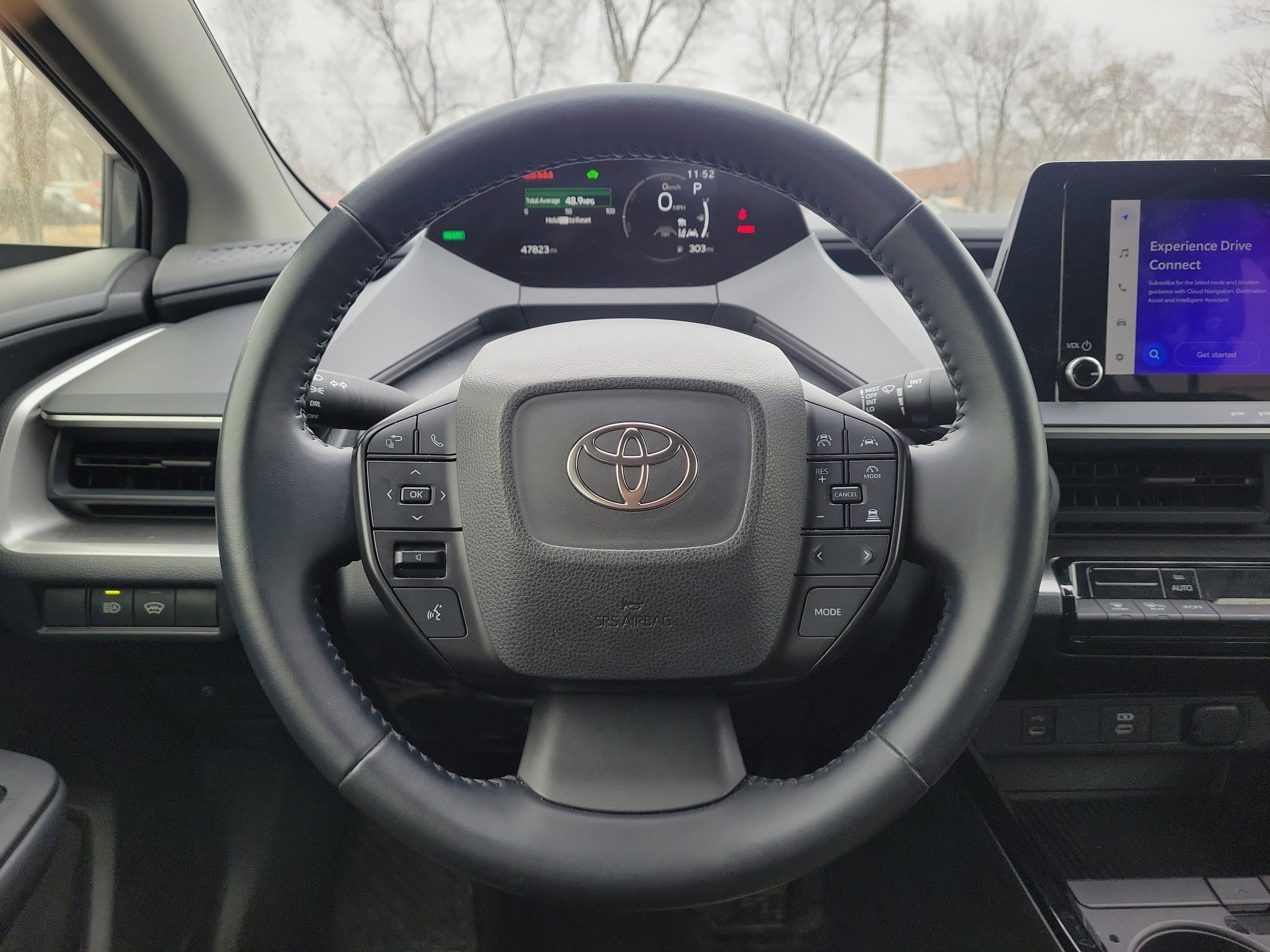 Used 2024 Toyota Prius LE image 18