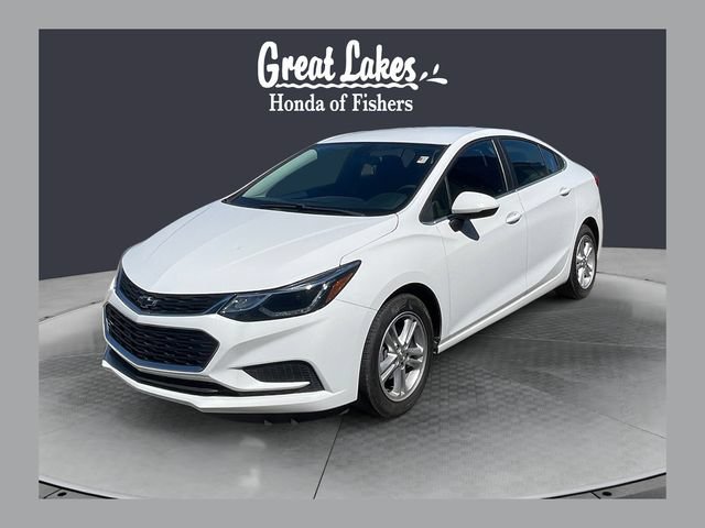 Used 2018 Chevrolet Cruze LT w/ Convenience Package FWD image 1