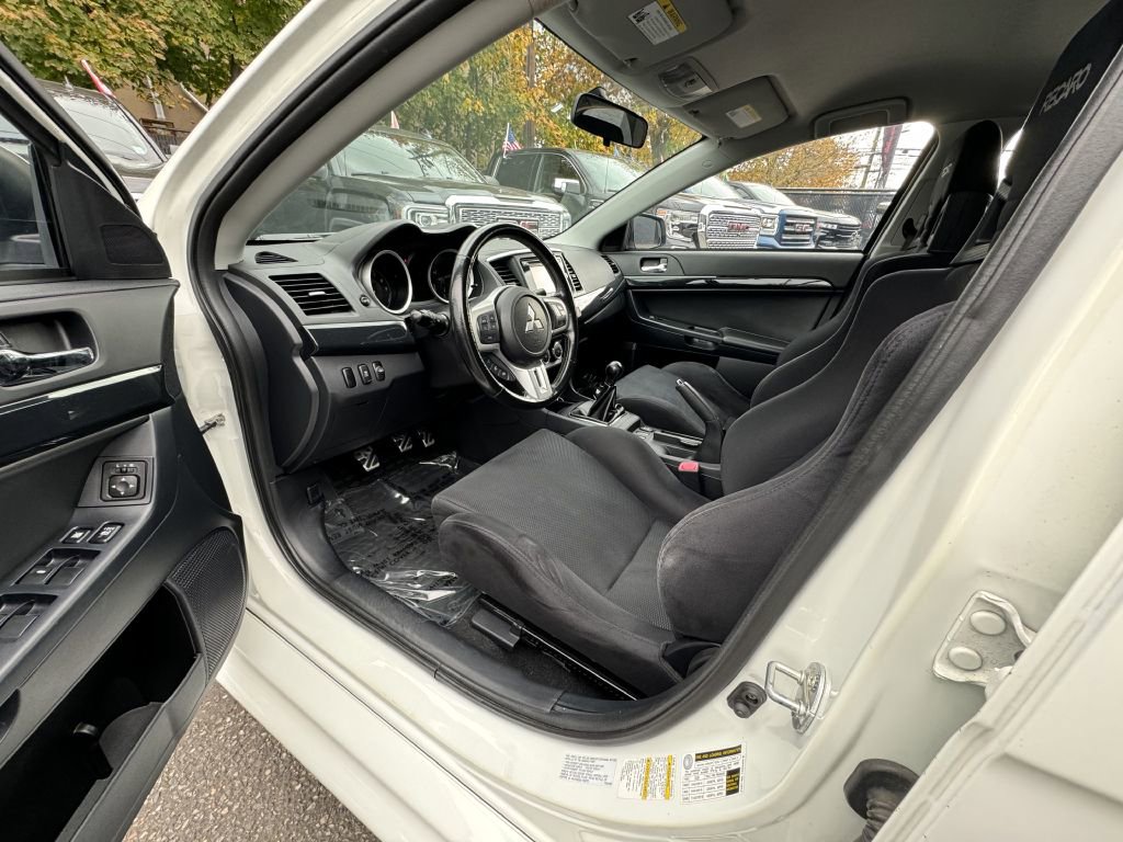 Used 2014 Mitsubishi Lancer Evolution GSR image 12