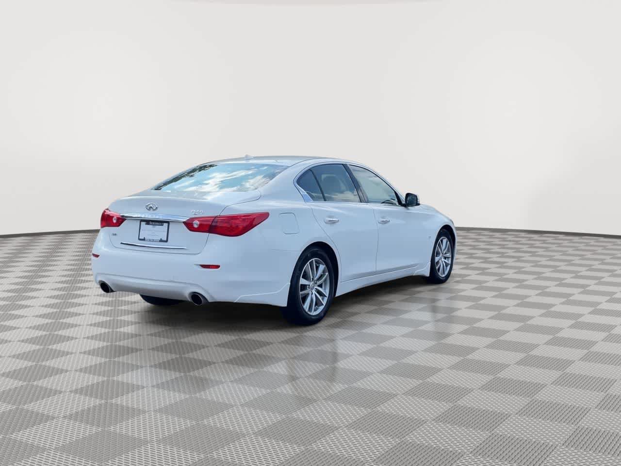 Used 2015 INFINITI Q50 Premium w/ Navigation Package AWD/4WD image 8