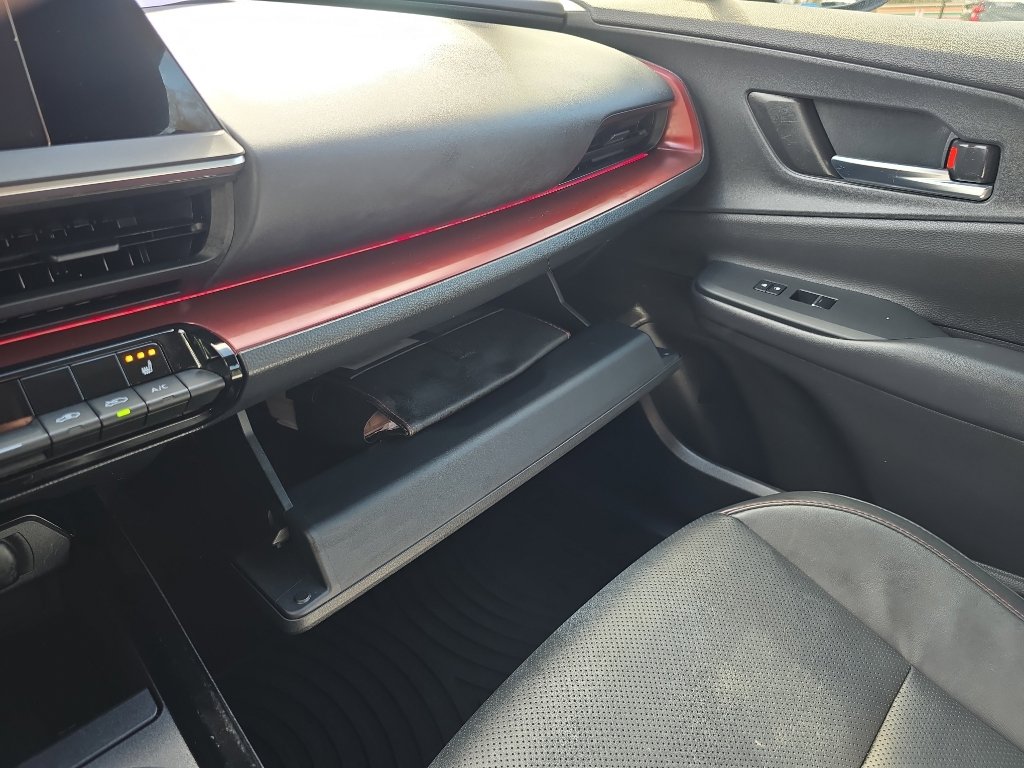 Used 2023 Toyota Prius Prime image 30