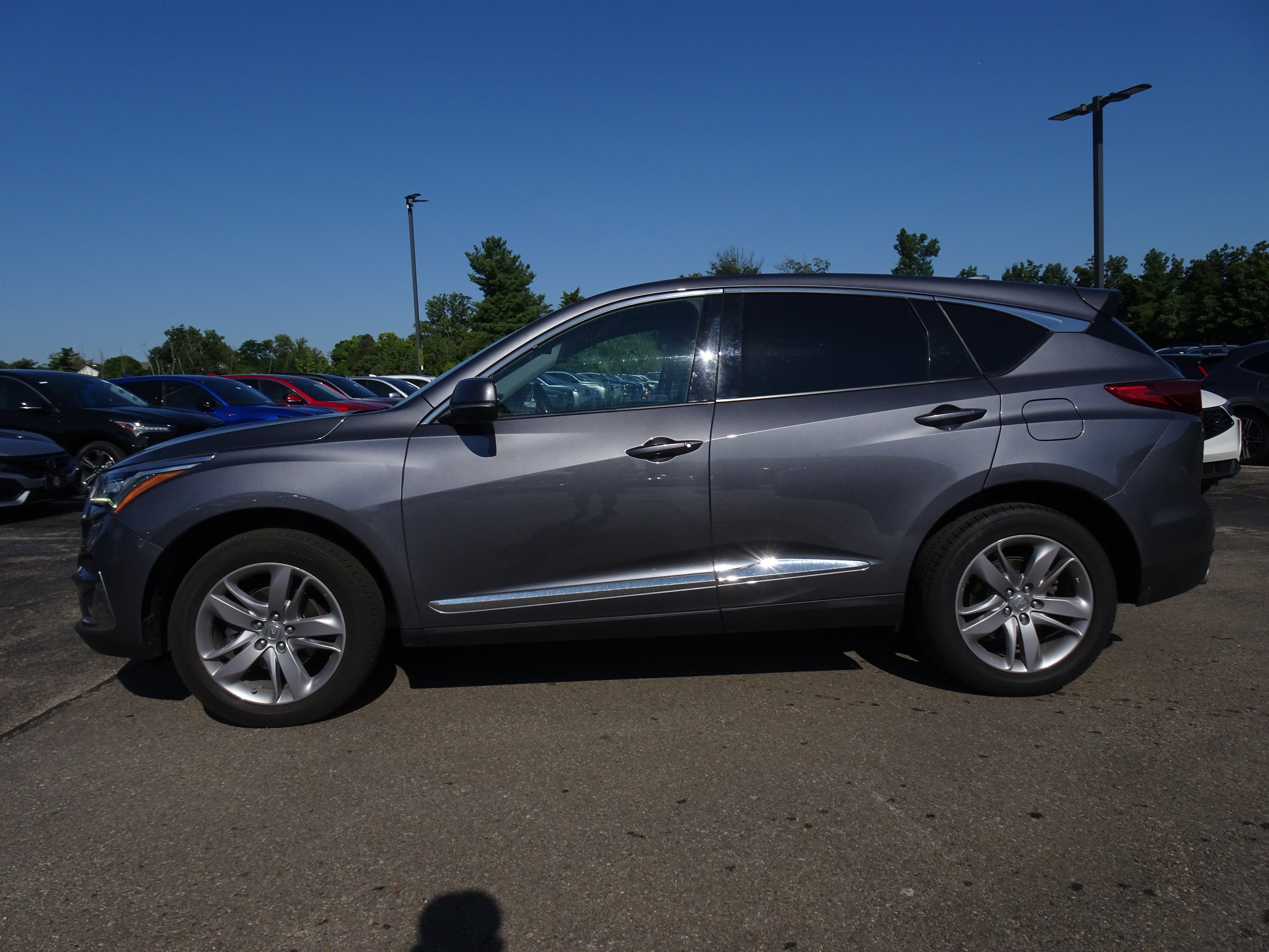 Used 2019 Acura RDX w/ Advance Package AWD/4WD image 3