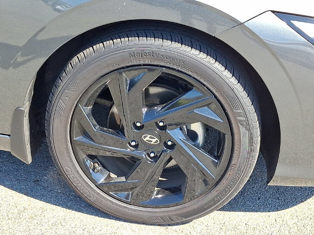 Certified 2026 Hyundai Elantra Sport FWD image 8