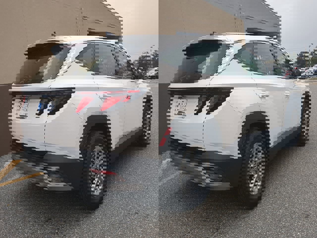 Certified 2025 Hyundai Tucson SE image 4