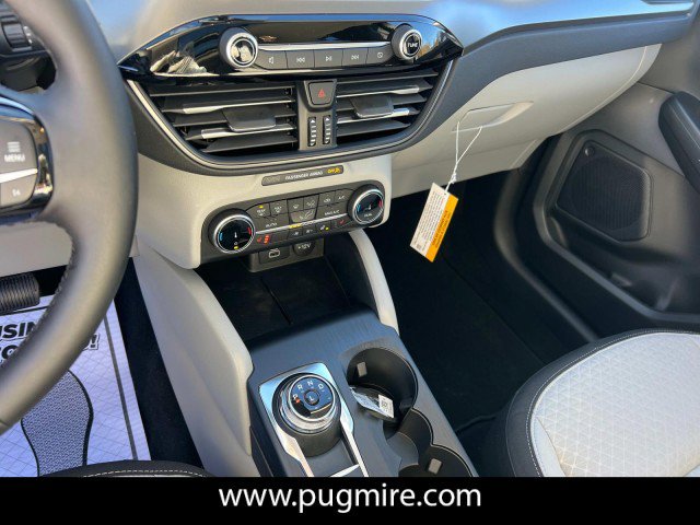New 2025 Ford Escape Active w/ Cold Weather Package image 21