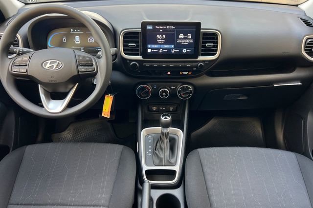 New 2026 Hyundai Venue SE image 13