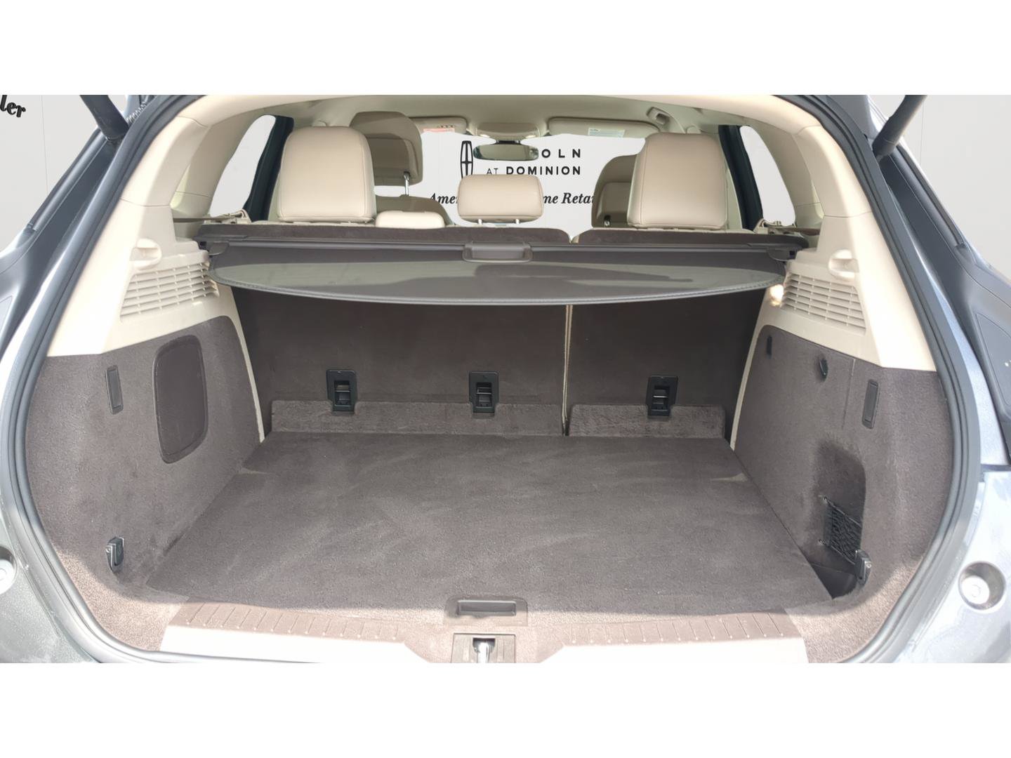 Used 2019 Lincoln MKC Select w/ MKC Climate Package FWD image 18