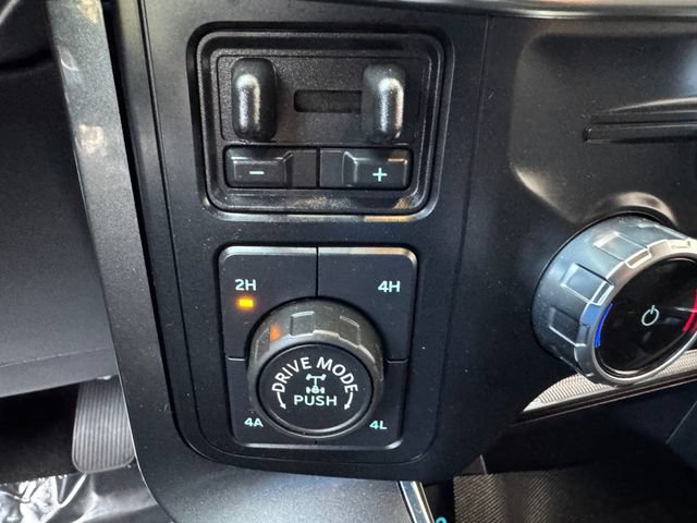 Used 2023 Ford F150 Lariat AWD/4WD image 28