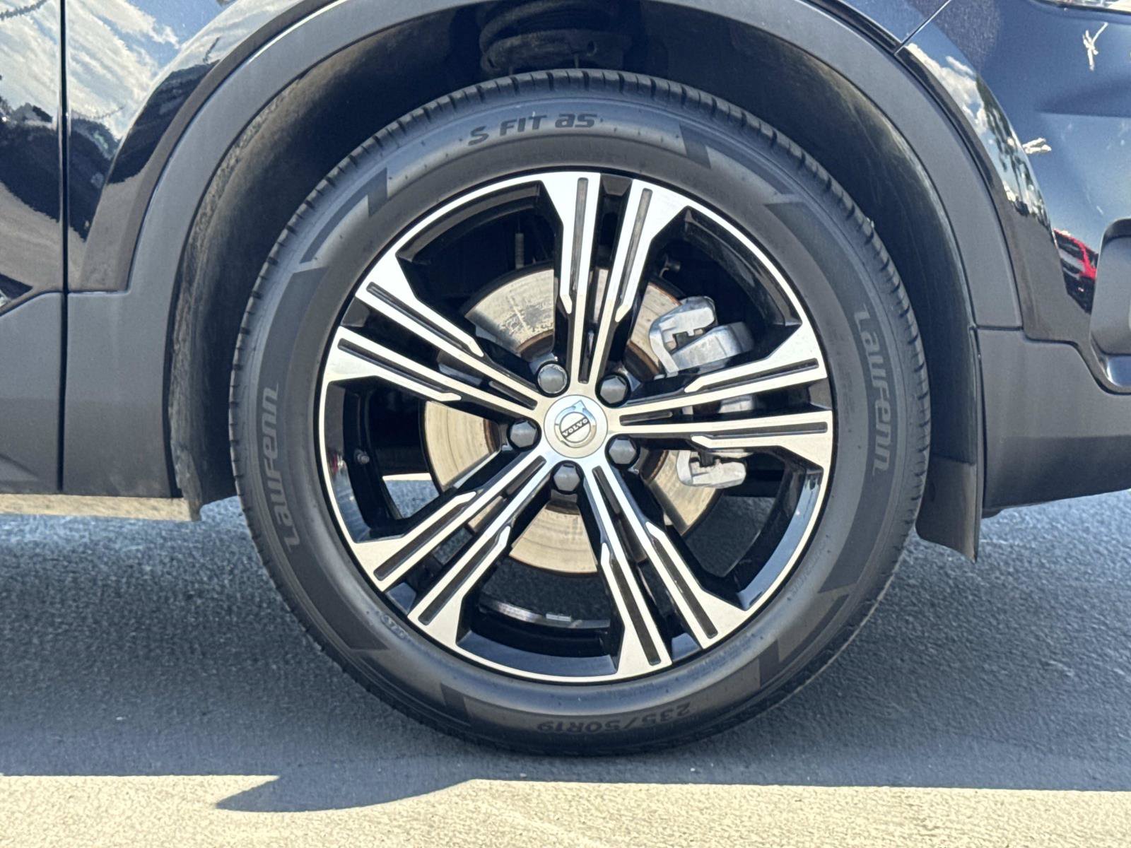 Used 2021 Volvo XC40 T5 Inscription w/ Climate Package AWD/4WD image 35