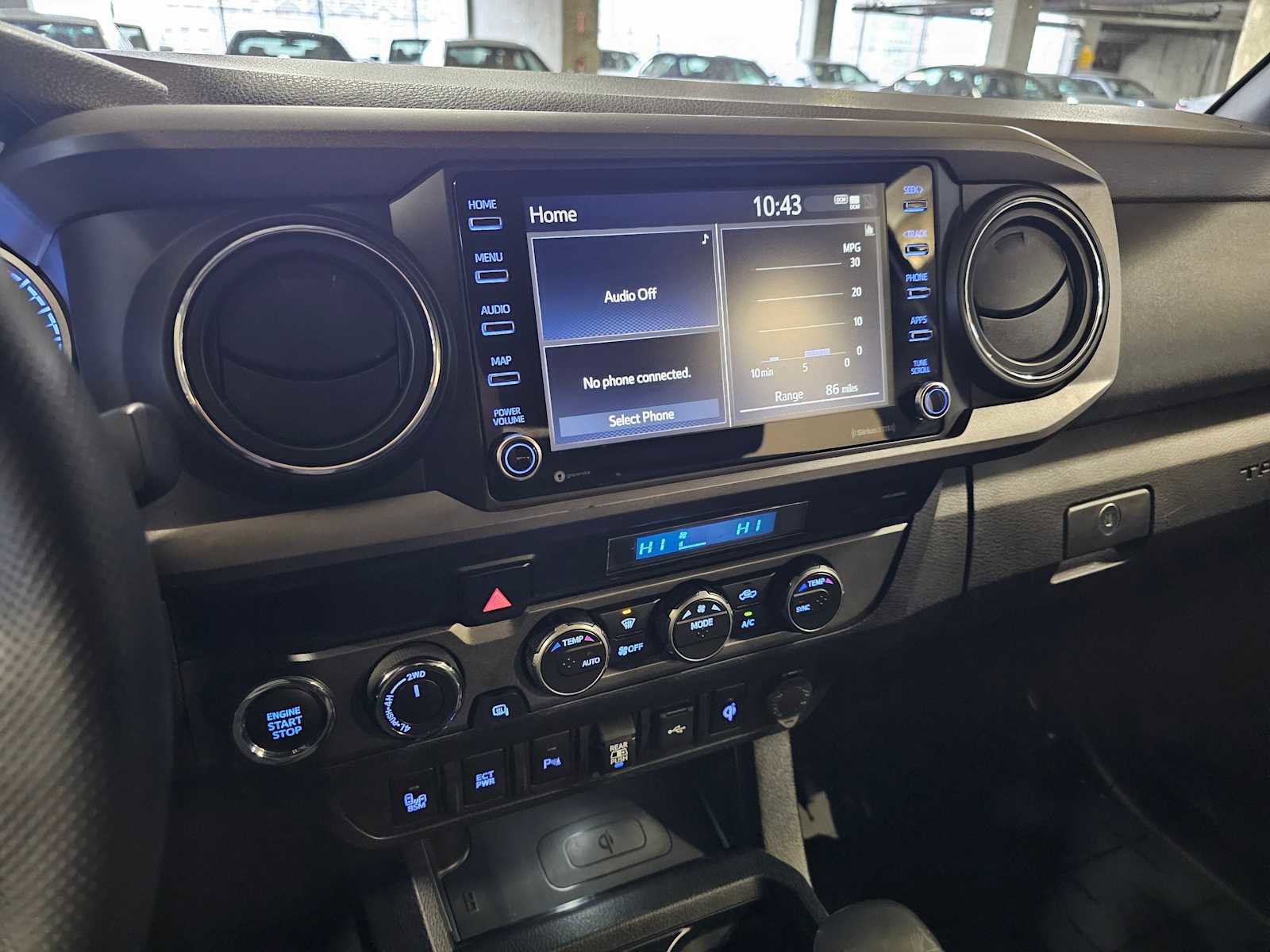 Used 2021 Toyota Tacoma TRD Sport w/ Technology Package image 14