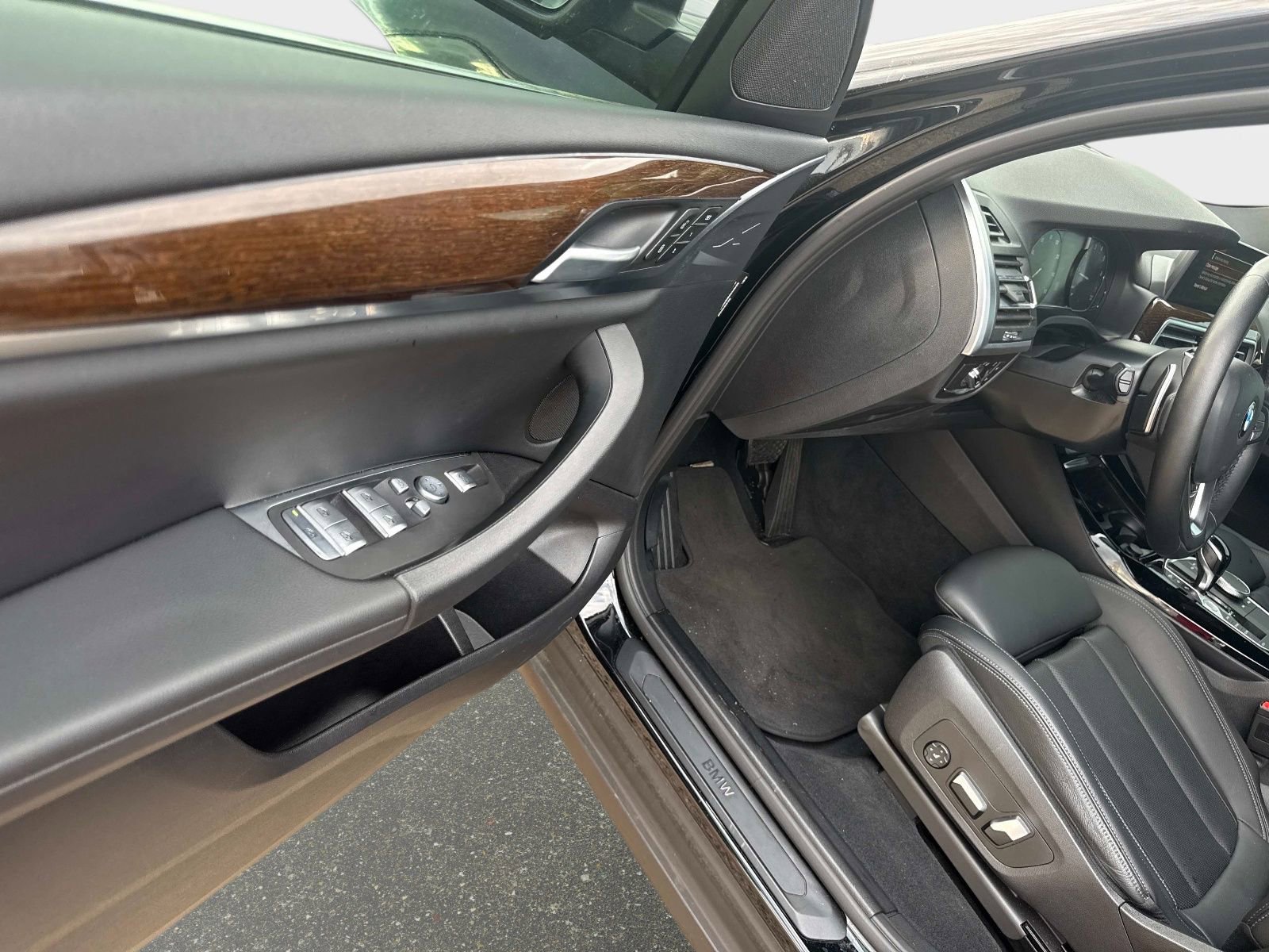 Used 2022 BMW X3 sDrive30i w/ Convenience Package image 18