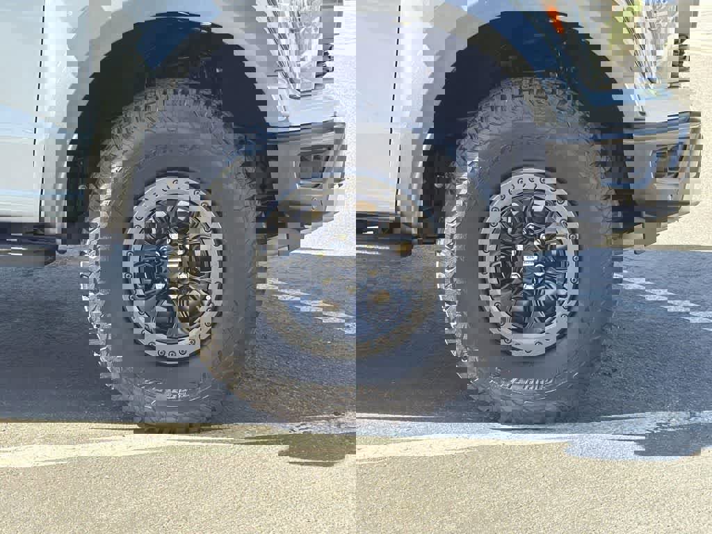 Used 2023 Ford F150 Raptor w/ Raptor Carbon Fiber Package AWD/4WD image 43